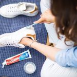 Hồi sinh giày trắng